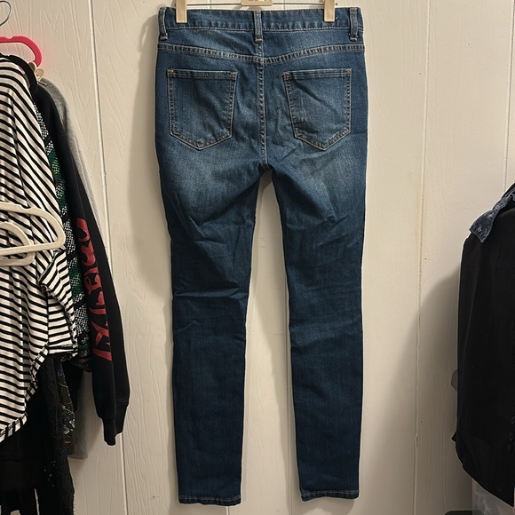 Harper Blue Skinny Jeans with Floral Embroidery and Distressed Details - Picture 4 of 4